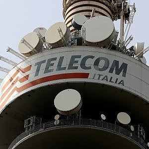 Telecom apre la rete: parità di trattamento ai clienti dei concorrenti
