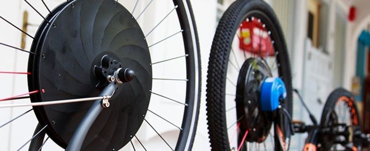 E-bike, il motore nella ruota. Pedalata facile e hi-tech