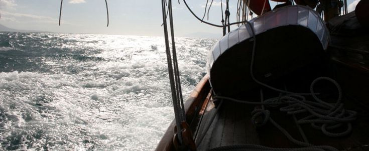 Sbarchi e crociere, destini incrociati in un mare che &egrave; diventato una frontiera