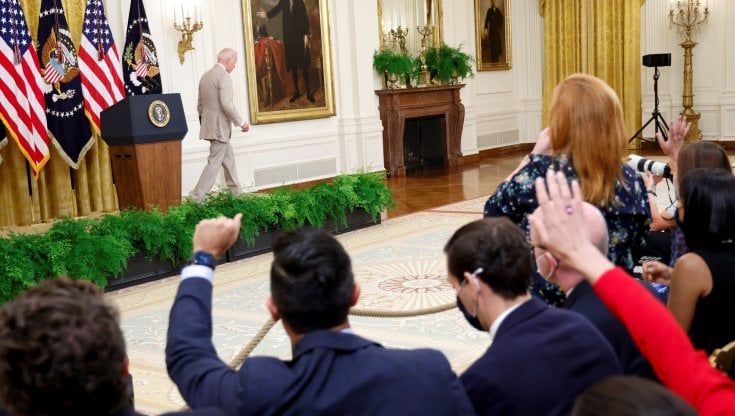 Biden: "Il mio piano funziona, con vaccini e mascherine batteremo la variante Delta"