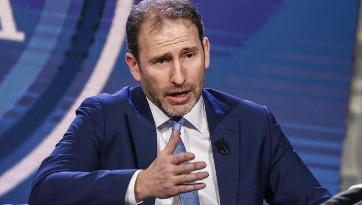 M5S, quegli articoli di Sputnik rilanciati da Casaleggio e ora cancellati dal web