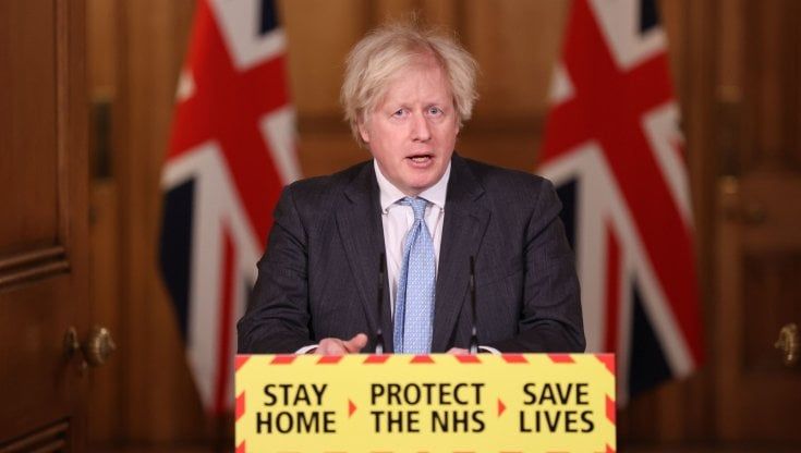 "Vacanze sì, vacanze no", l'ultimo psicodramma da Covid dei politici inglesi