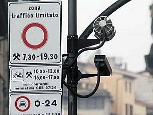 "Una Ztl anti-crisi"la proposta di Fdi