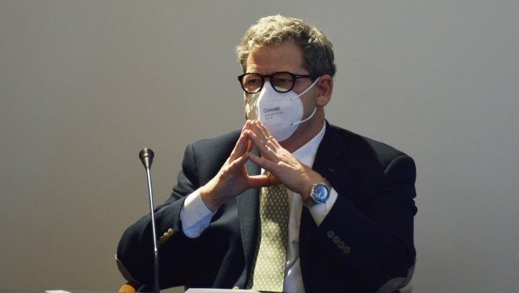 Corsa al vaccino, il presidente dell'Ars Micciché chiede la priorità per gli onorevoli siciliani