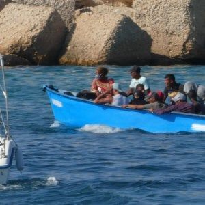 Coronavirus, altri dodici migranti postivi nella nave quarantena