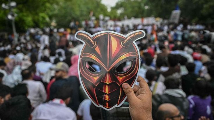 “Il partito degli scarafaggi”, a Nuova Delhi la protesta della Gen Z contro il governo Modi