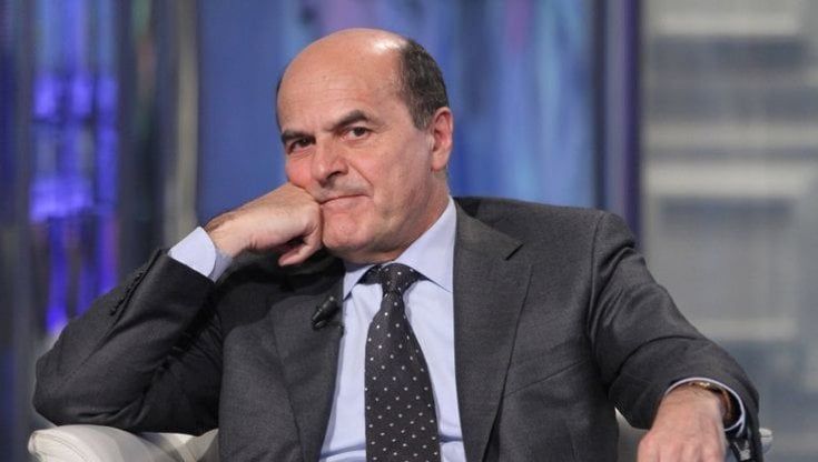 Da Bersani a Galliani gli addii eccellenti. “È finita una stagione”