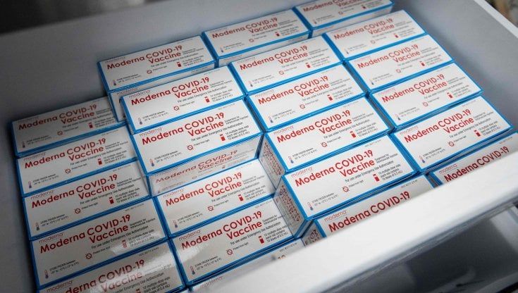 La solidarietà dei nativi americani: efficienti nelle vaccinazioni e ora le offrono agli altri 