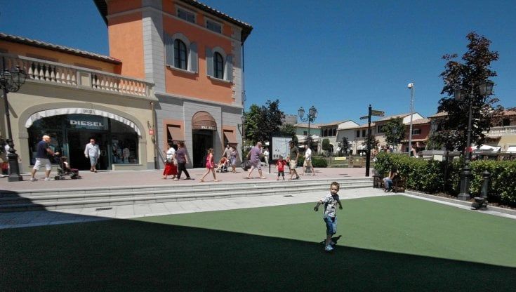 Outlet di Barberino, tre settimane di formazione gratuita per addetti alle vendite