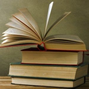 La terapia? E’ sullo scaffale della libreria, ecco come la lettura aiuta a stare meglio 