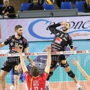 Volley, Superlega: la Lube non si ferma più. Modena reagisce, ma che fatica
