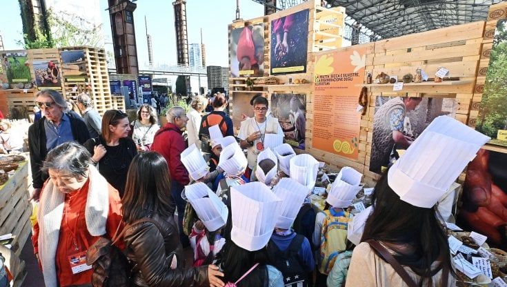 In 350 mila al Salone del Gusto. Il bis a Parco Dora nel 2024