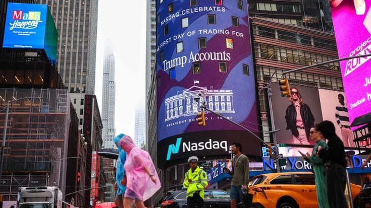 Le Borse oggi, 17 luglio. Le vendite sull’IA affondano i mercati. Apple supera Nvidia a Wall Street