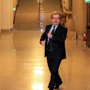 Maroni: "L'aeroporto deve essere un hub, ridimensionarlo distrugger&agrave; il triplo dei posti"