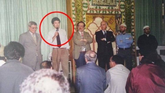 Quando Salvini faceva campagna elettorale in moschea a Milano 