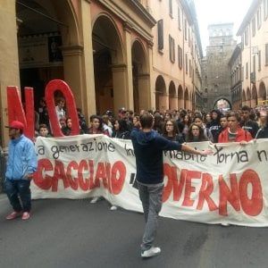 Inizia l'autunno caldo della scuola, studenti in sciopero e cortei in tutta Italia
