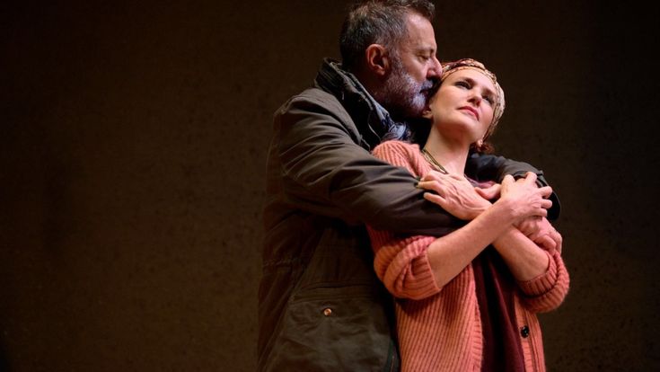 Lucrezia Lante della Rovere: “Dopo venti anni di nuovo in scena con Luca Barbareschi”