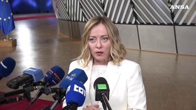 Nato, Meloni favorevole a estendere l'art.5 all'Ucraina: "Soluzione più efficace di altre proposte"