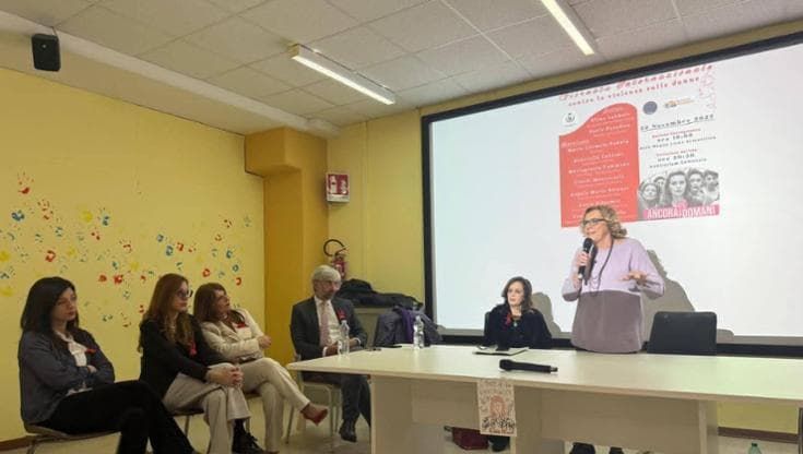 Potenza, 130 donne si sono rivolte al centro antiviolenza