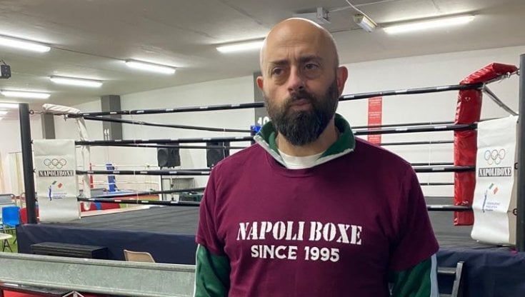 Sgomberata a Napoli palestra di pugilato per ragazzi a rischio: "Senza di noi qui solo armi e droga"