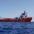 Migranti, la Ocean Viking soccorre un gommone in difficoltà