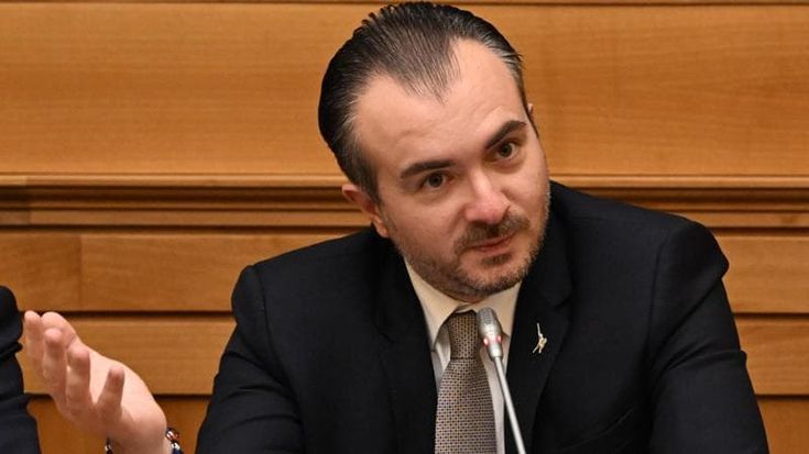 Alta tensione nella Lega. “Vannacci ci lascia? Vediamo se ha coraggio”