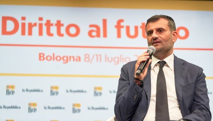 Dalle "Cento città" agli "sceriffi", 25 anni di proteste dei sindaci