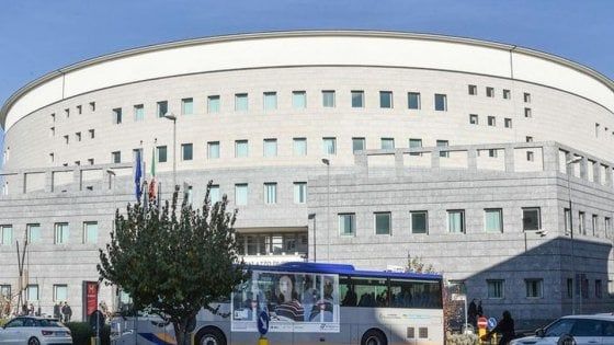 Padova, la giudice va in maternità e il processo slitta di 14 mesi