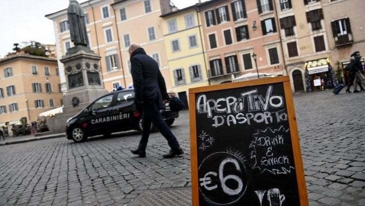 Coronavirus, dalla Pecora Elettrica a Gastronomia Operaia, passando per il nulla. Storia di Valerio (e di un intero settore abbandonato)
