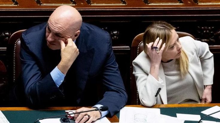 Sigonella, il via libera di Meloni e i contatti con gli Usa: mossa tra equilibrio e calcolo