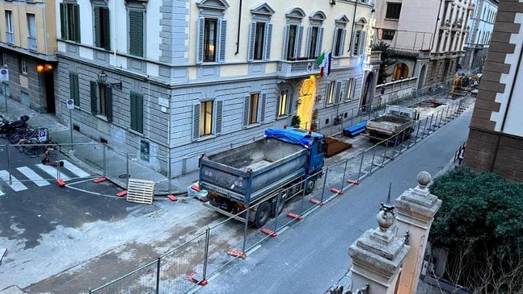 Tramvia in via Lamarmora, botta e risposta FdI-assessore: “C’è un ritardo ma non clamoroso”