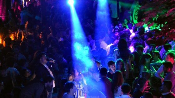 Foggia, 25enne in coma dopo una rissa in discoteca nata per uno spintone: 2 fermati