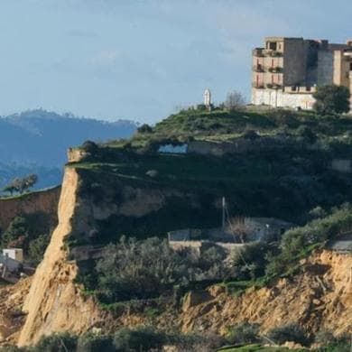 Niscemi, la tortura del diavolo. Erasmus per Karoline e Marija