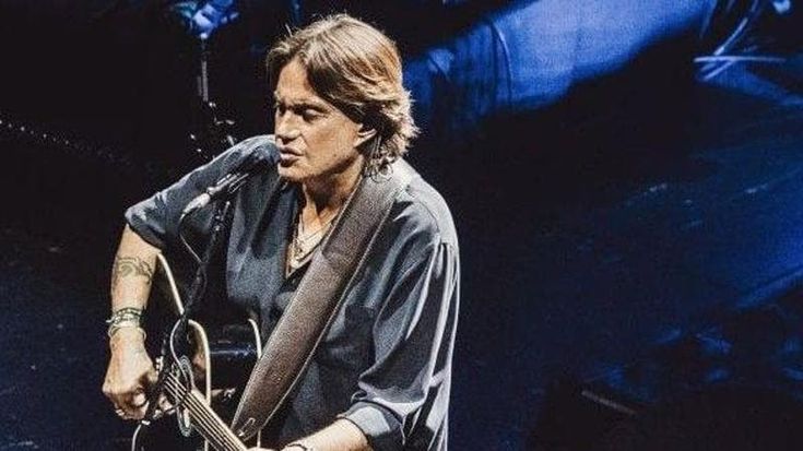 Cristiano De André:“Faber è sempre accanto a me sul palco”