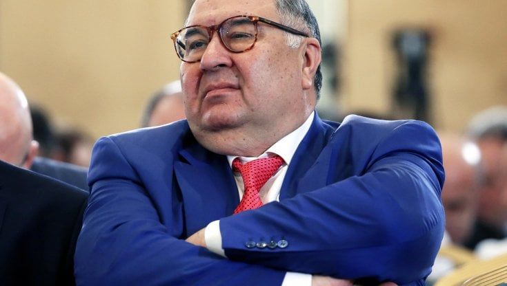 Oligarchi russi, dalle ville in Costa Smeralda agli yacht milionari: il catalogo dei beni congelati