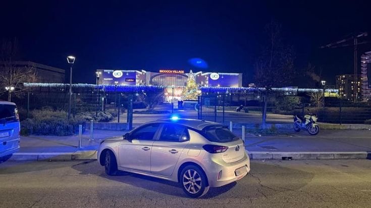 La madre del giovane ferito al Bicocca Village: “Ha difeso il suo amico, sono orgogliosa di lui”
