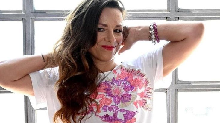 Valeria Rossi: “Cantavo Tre parole ma non mi sono goduta nulla. Dovevo cavalcare l’onda”