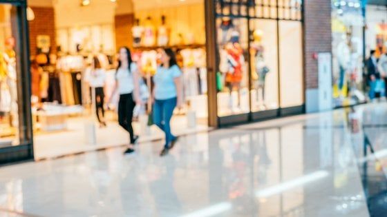Come cambia il retail: nei negozi fisici non solo acquisti, ma esperienze per creare comunità 