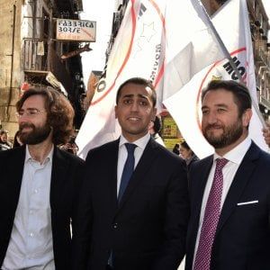 M5s, Di Maio lancia la campagna per le Regionali e attacca: Palermo più sporca di Roma 