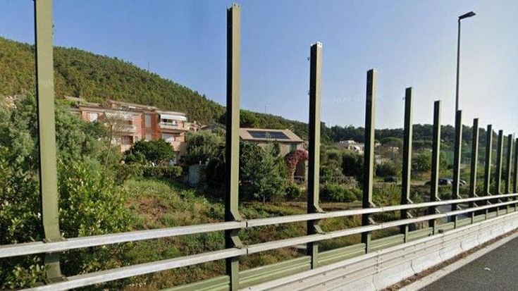La Cassazione: “La casa non ha più valore, Autostrade deve risarcire un milione per troppo rumore”