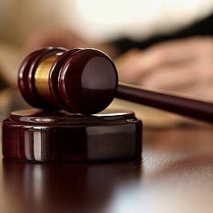 Catania, in ospedale giudice tributario arrestato per corruzione