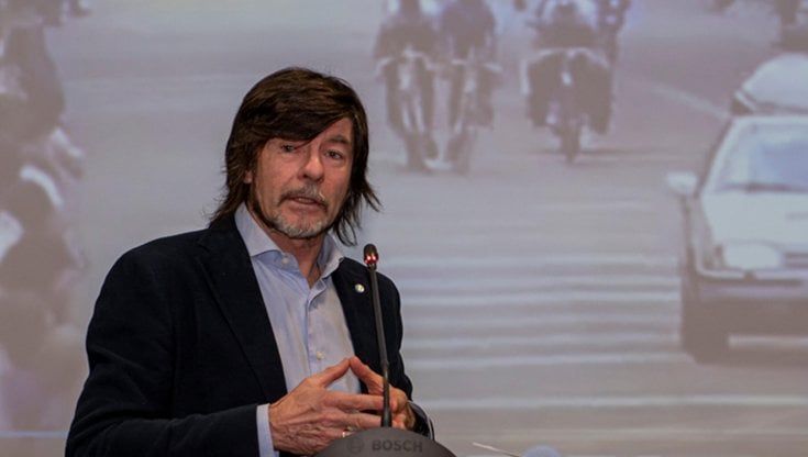 Gianni Bugno in pista per Sala: sarà candidato alle Comunali di Milano con i Riformisti