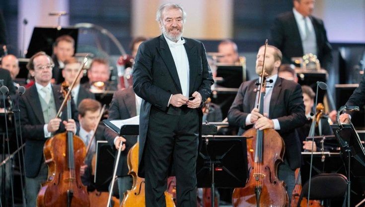 Il maestro e la censura. Il dilemma della politica che decide anche per l’arte 