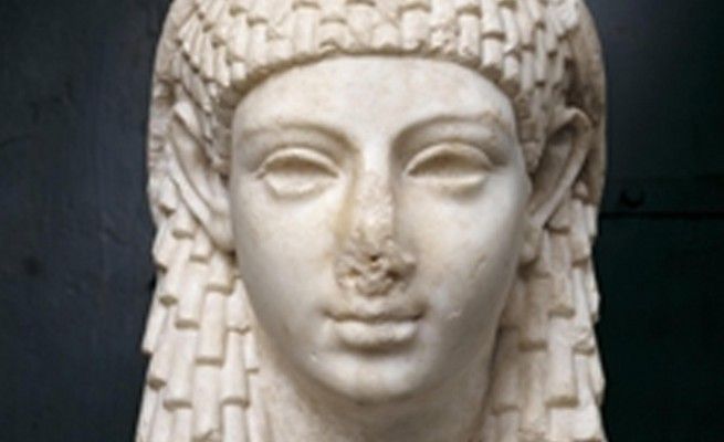 Intrighi, amori, mistero e veleniin mostra la vita di Cleopatra