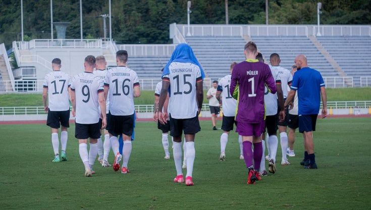 Germania-Honduras, insulti razzisti a Torunarigha: i tedeschi abbandonano il campo