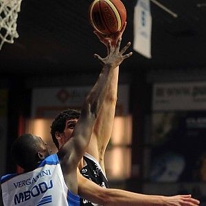 Cant&ugrave; &egrave; troppo forte, la Virtus &egrave; travolta