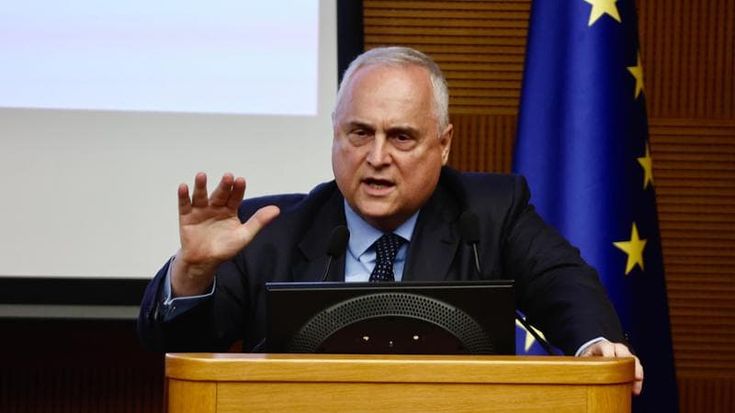 Pezzotto, prime multe agli utenti. Lotito: “Non si scherza più. Tante gente può pagare e invece...”