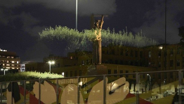 Università, la Sapienza di Roma negli scatti di 14 maestri della fotografia: confronto tra il 1985 e oggi