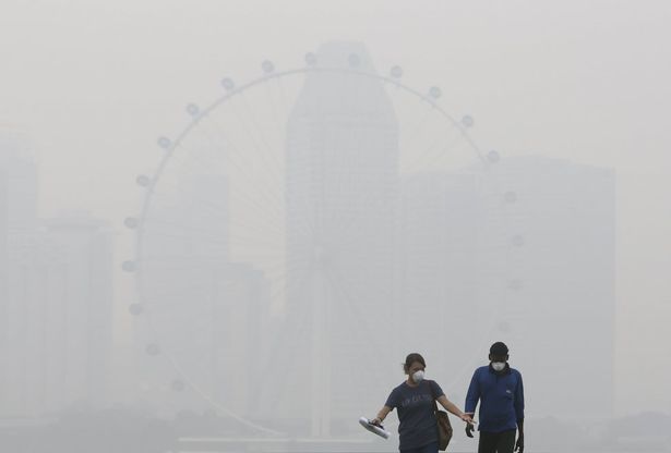 Non è nebbia ma smog: Singapore città invisibile