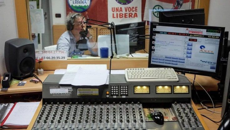 Lega, 250mila euro di Parnasi riciclati attraverso Radio Padania. Nuove accuse per Centemero